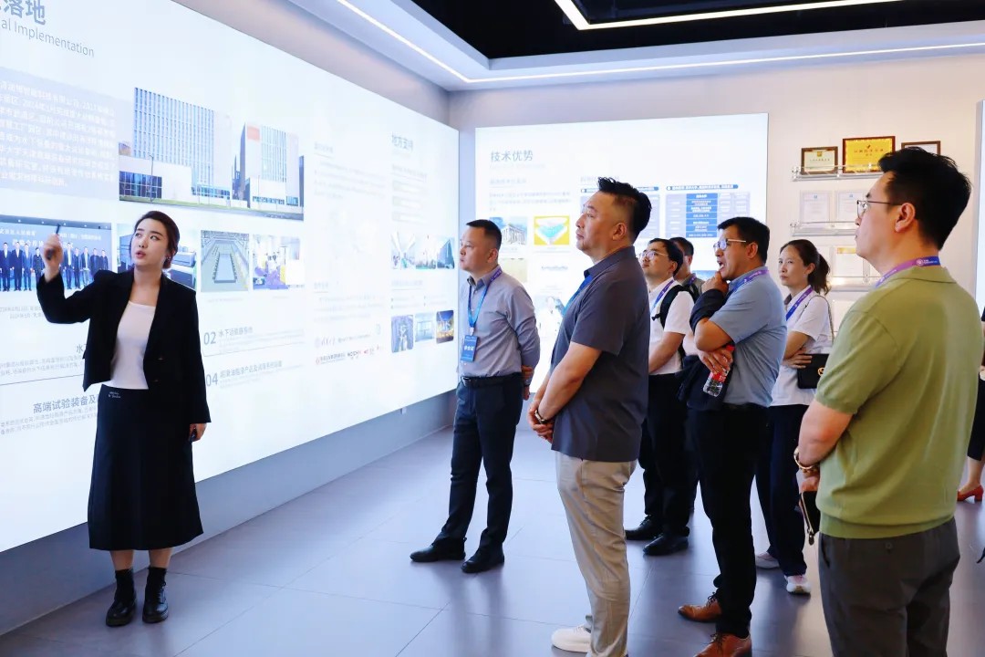 智汇京津冀  共探新未来丨清润博科技展厅迎来参观热潮